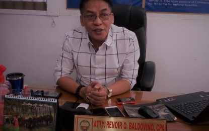 <p>ILLEGAL. NBI-Bacolod District Office chief Renoir Baldovino said the agency  filed complaints against 20 individuals arrested in separate raids of unlicensed 'Peryahan ng Bayan' outlets in the cities of Bacolod and Escalante in Negros Occidental on Monday (May 7, 2018). <em>(Photo by Nanette L. Guadalquiver)</em></p>